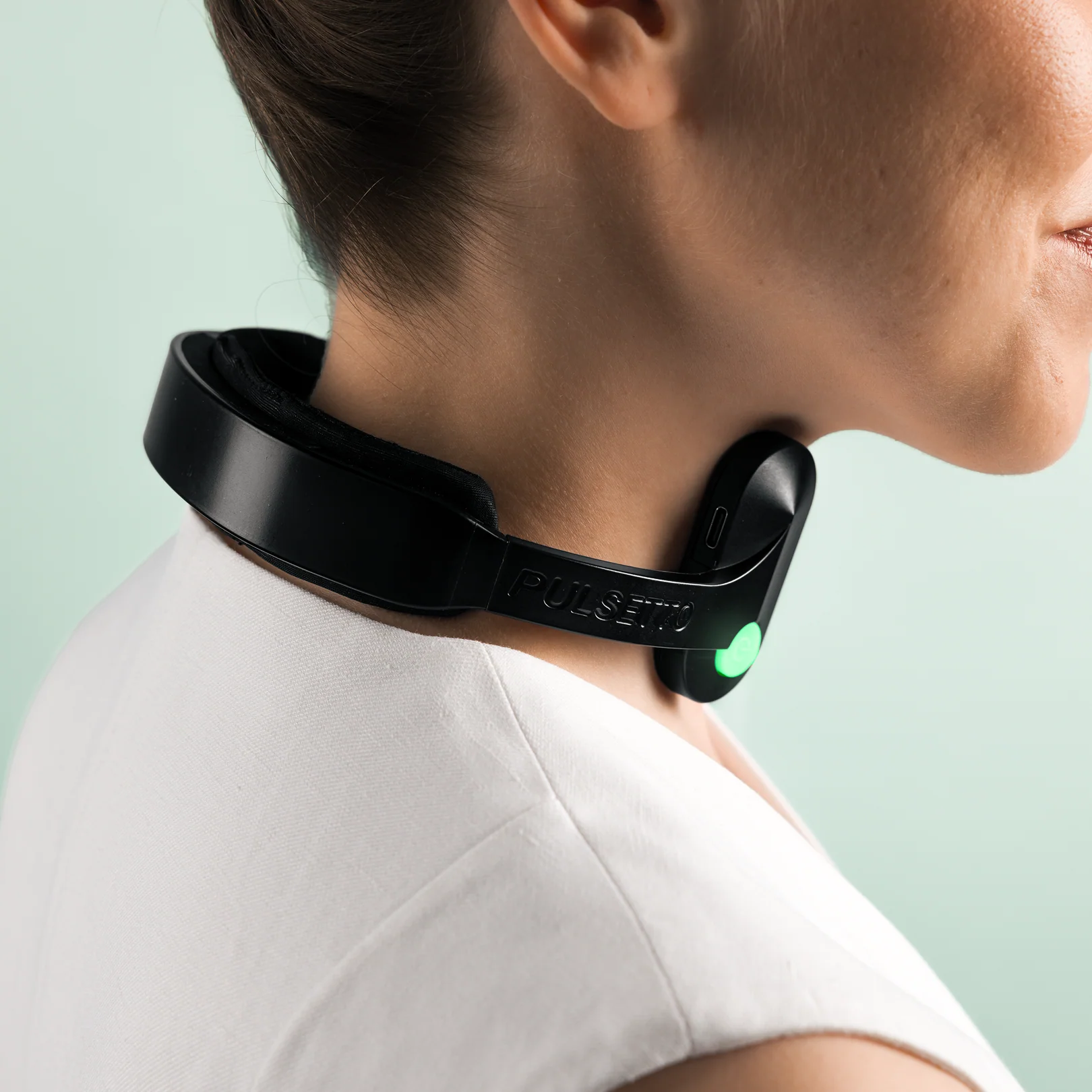 Pulsetto vagus nerve stimulator device